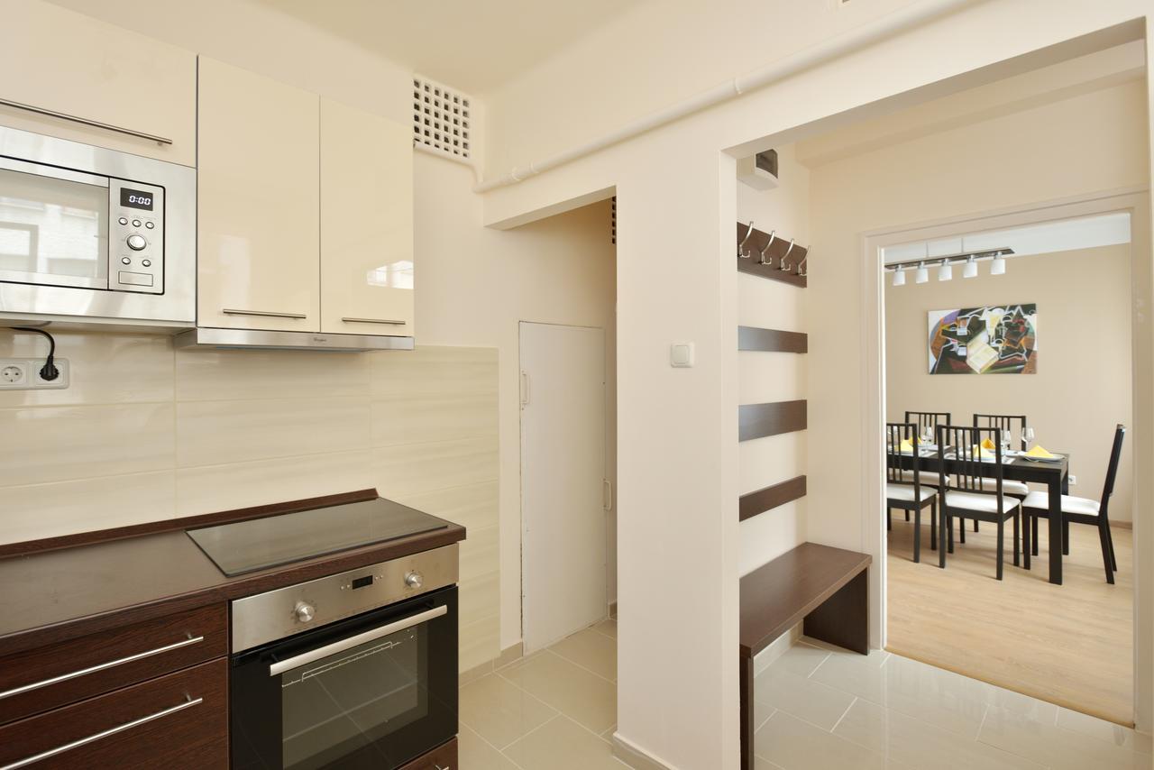 Deak Apartment Будапеща Екстериор снимка